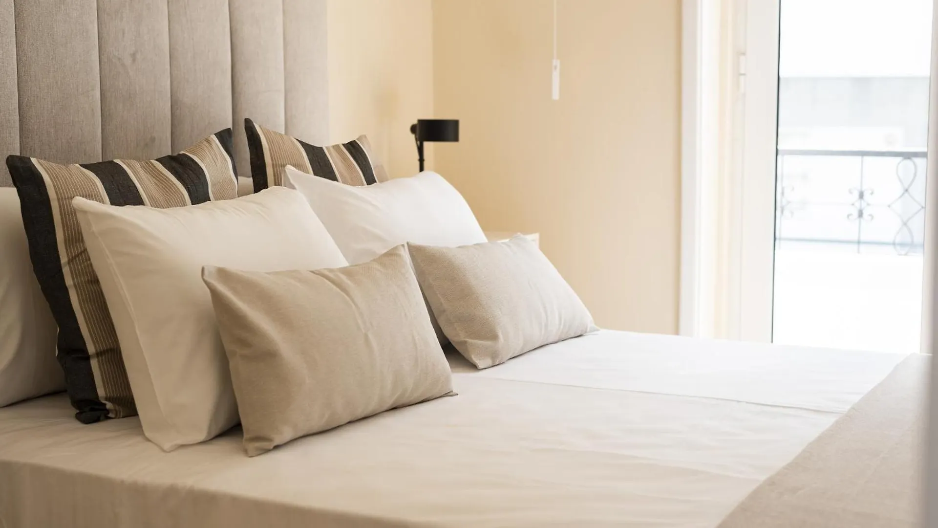 City Rooms - Roma - Private Room By Hd Faro 0*,  Portugal